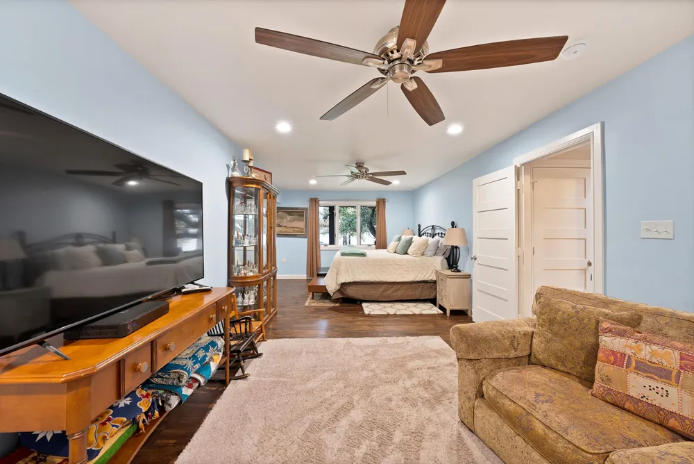 11000 County Road 3280 Kerens, TX 75144