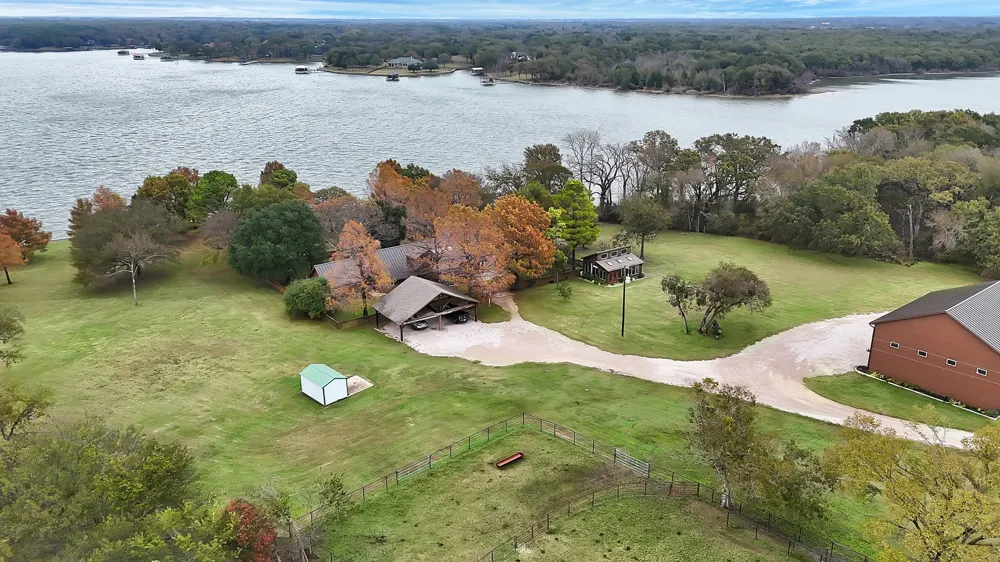 11000 County Road 3280 Kerens, TX 75144