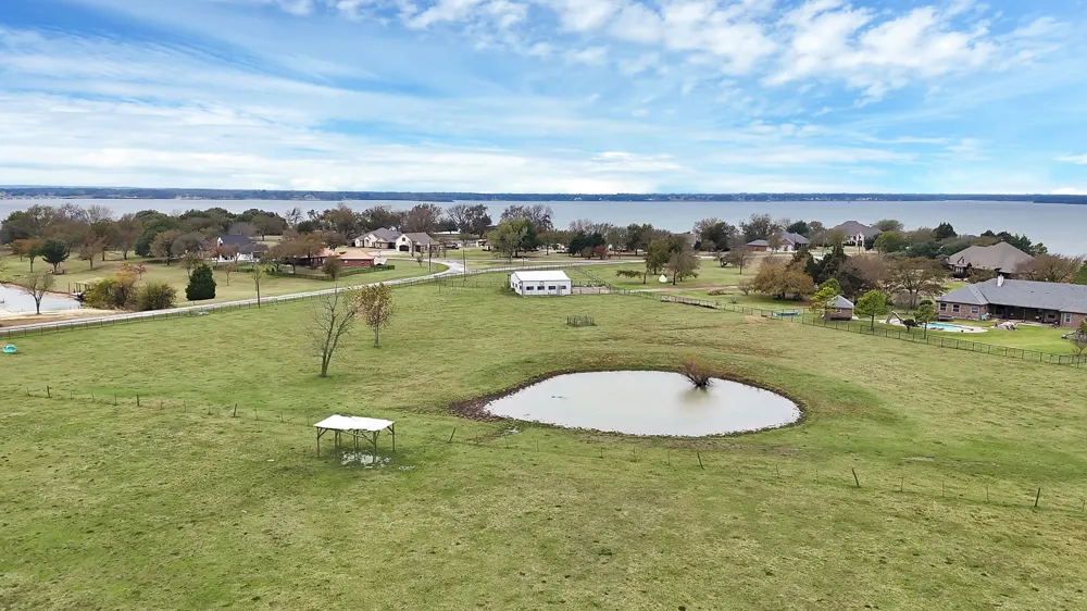 11000 County Road 3280 Kerens, TX 75144