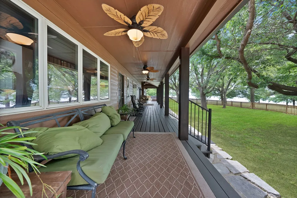 11000 County Road 3280 Kerens, TX 75144