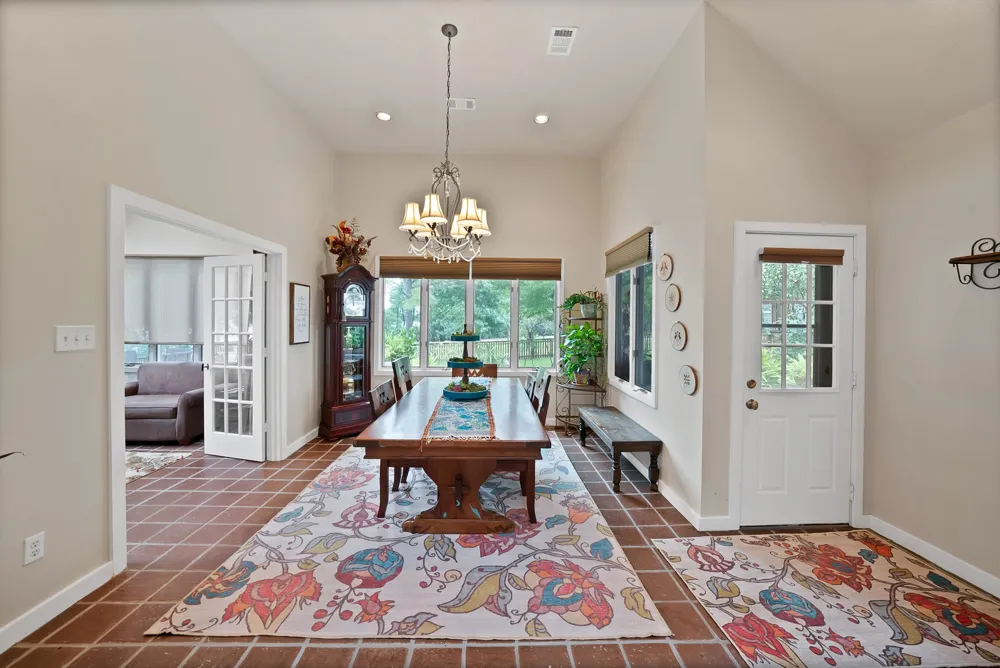 11000 County Road 3280 Kerens, TX 75144