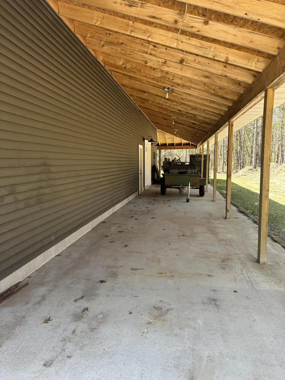 604 W Beaver Road Lilley Township, MI 49309