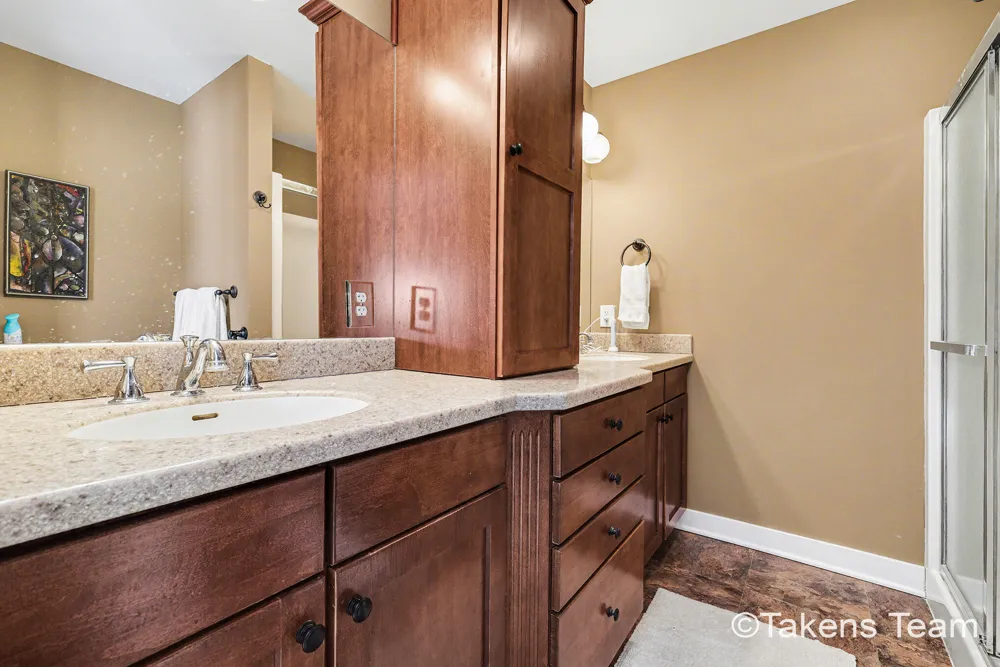 189 Mill Pond Drive #7 Thornapple Township, MI 49333