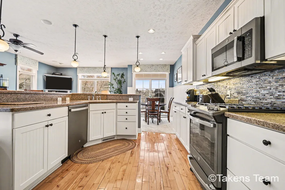 189 Mill Pond Drive #7 Thornapple Township, MI 49333