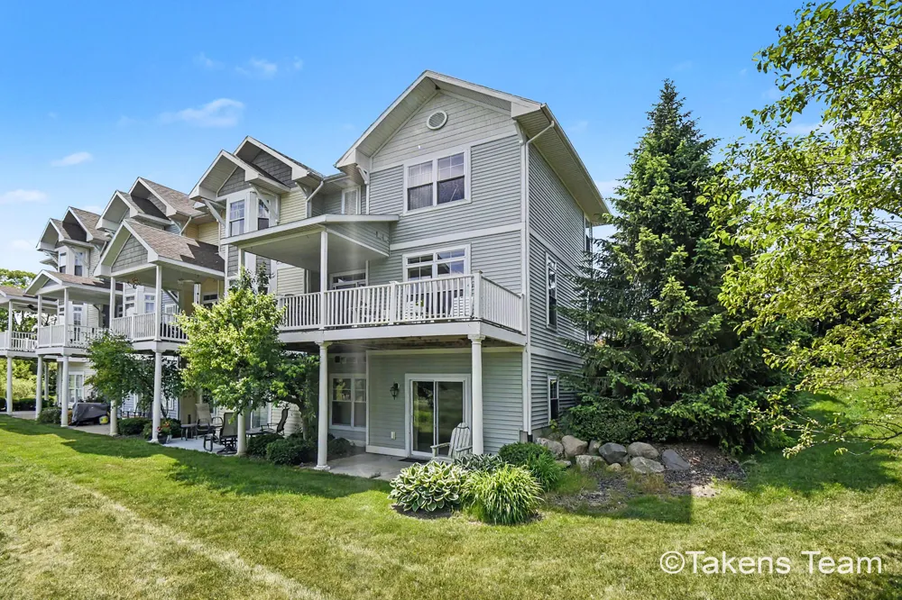 189 Mill Pond Drive #7 Thornapple Township, MI 49333