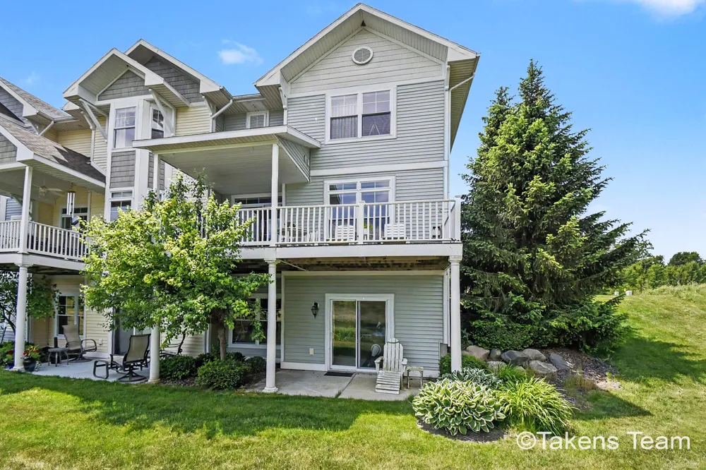 189 Mill Pond Drive #7 Thornapple Township, MI 49333