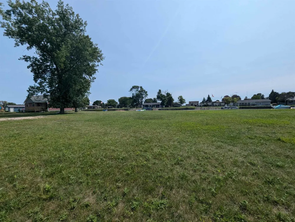 Lola Lane Au Gres Township, MI 48703