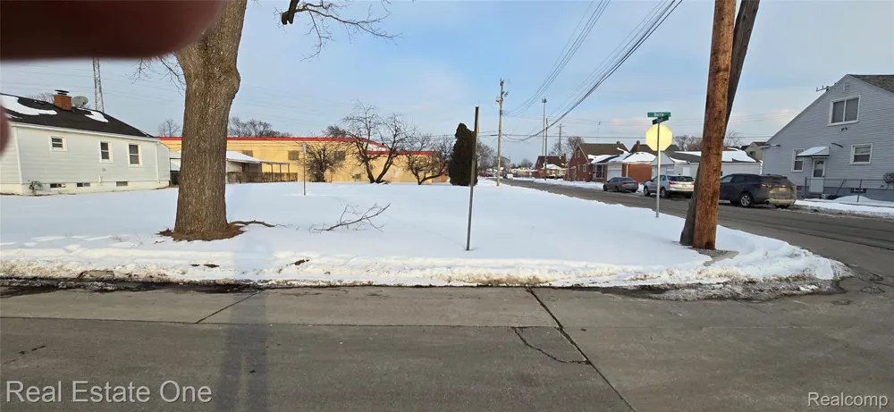 7410 Barrie Street Dearborn City, MI 48126