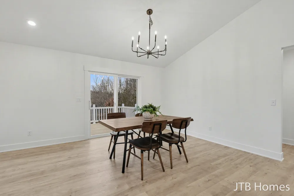 5940 Valley Point Drive SE Caledonia Township, MI 49316
