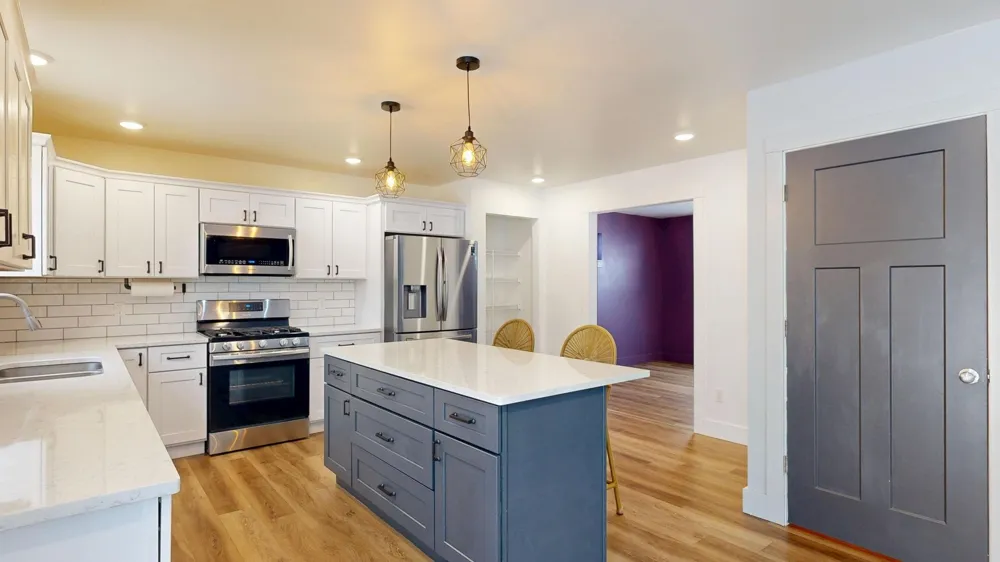 2578 White Deerfield Township, MI 48858