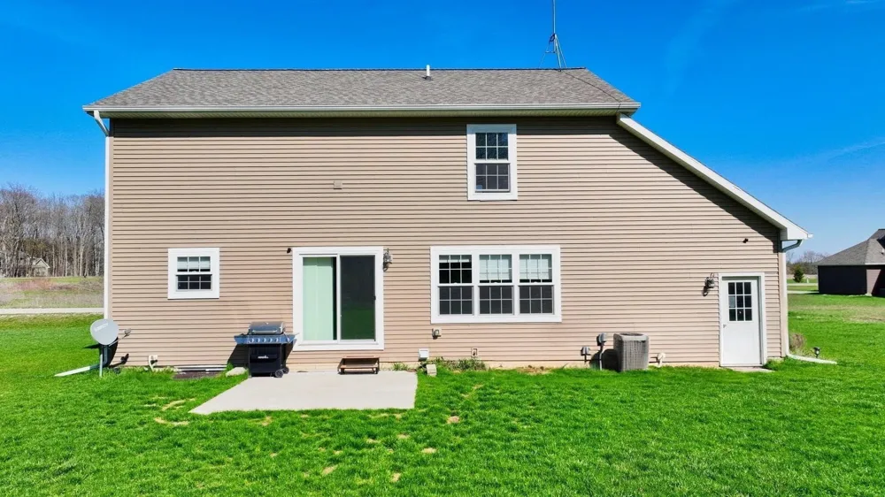 2578 White Deerfield Township, MI 48858