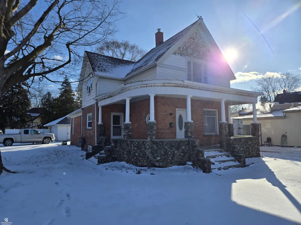 202 S Main Street Yale City, MI 48097