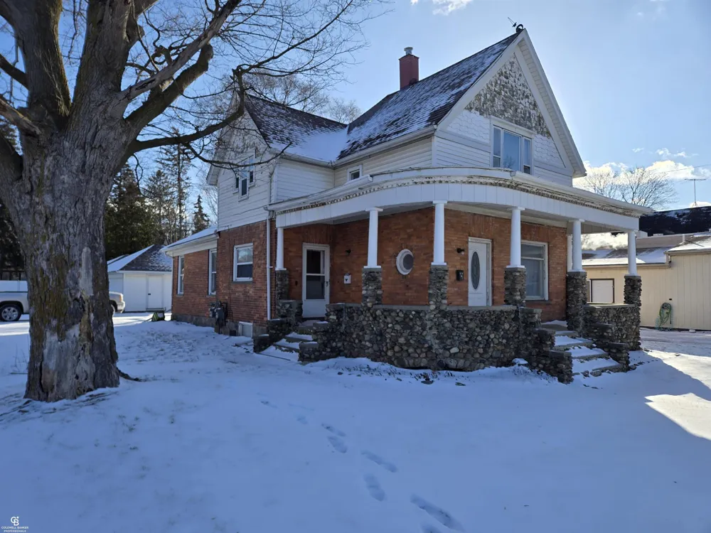 202 S Main Street Yale City, MI 48097