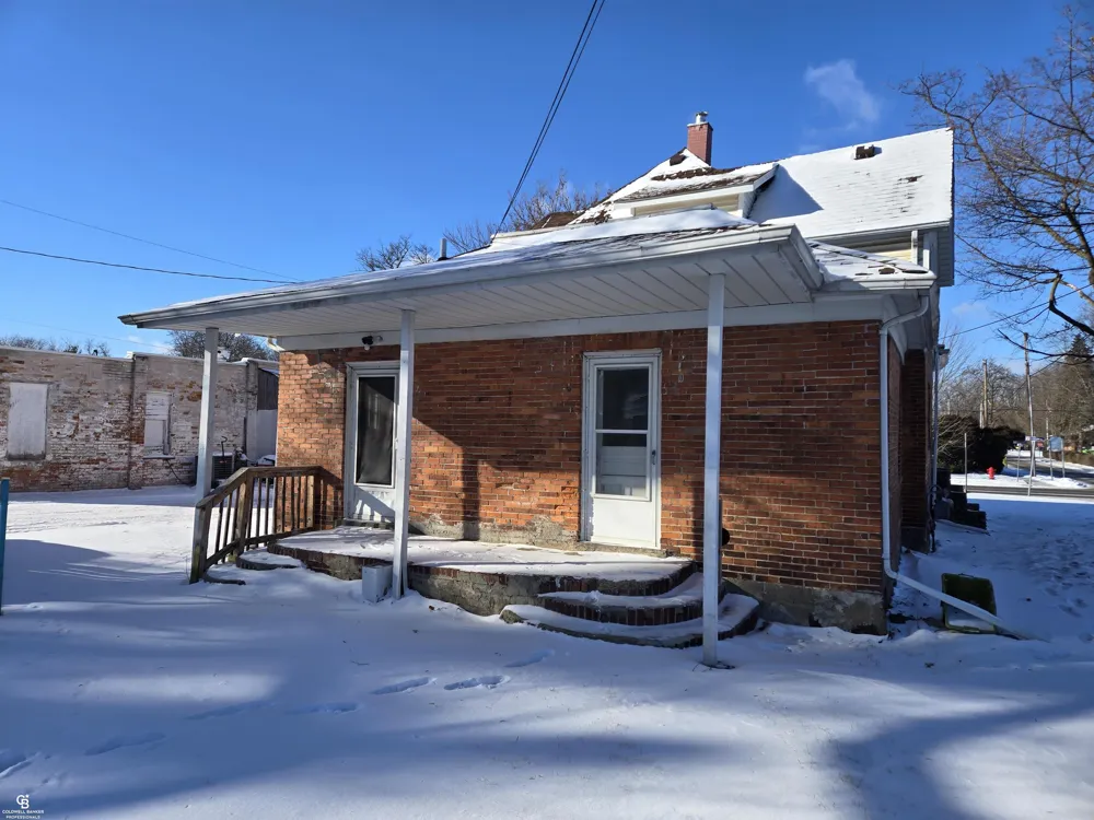 202 S Main Street Yale City, MI 48097