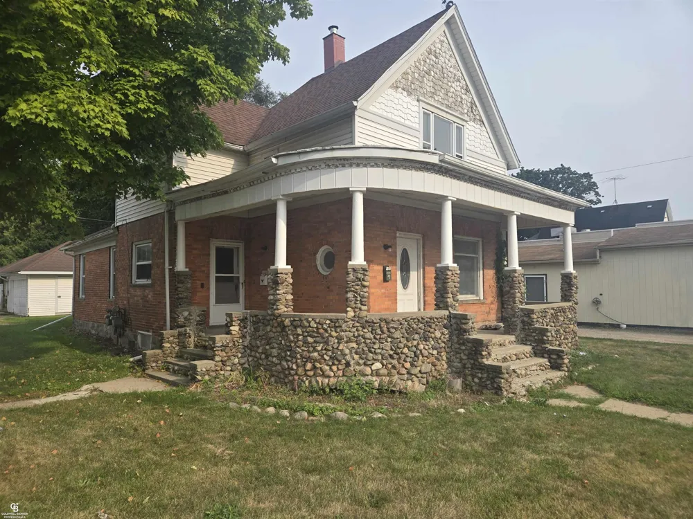 202 S Main Street Yale City, MI 48097