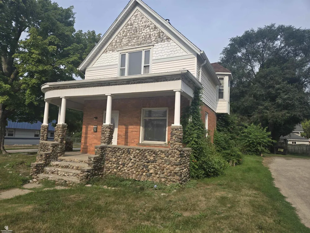 202 S Main Street Yale City, MI 48097