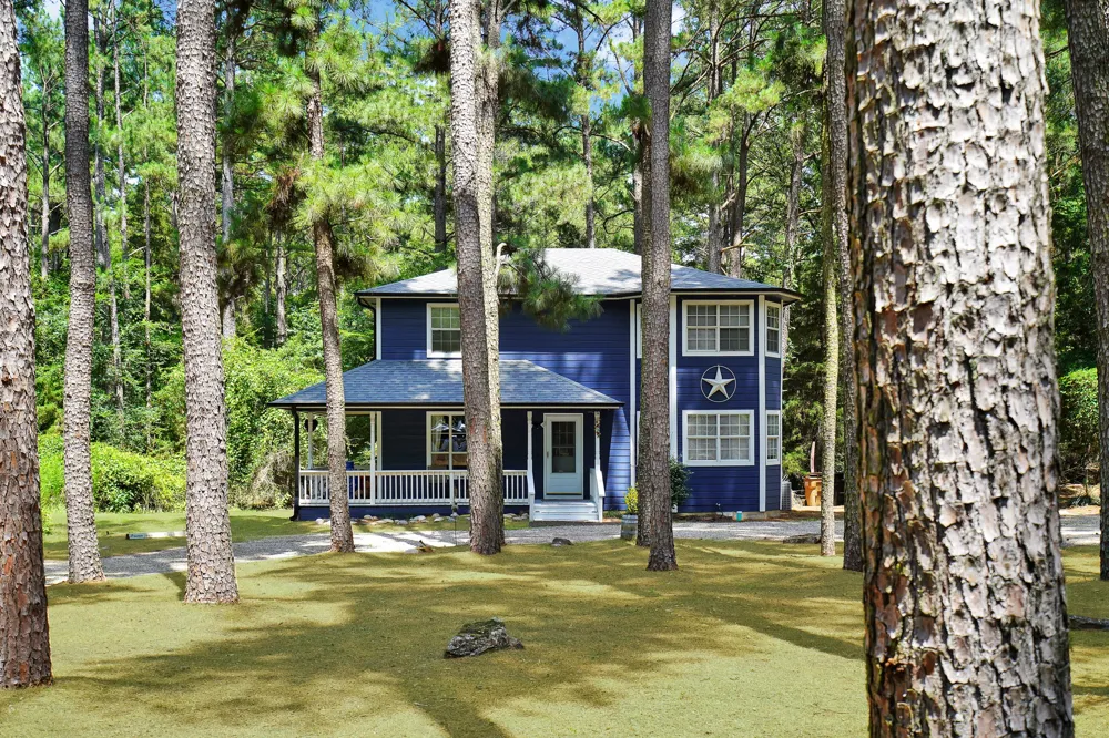 144 Pine Branch Glen Holly Lake Ranch, TX 75765