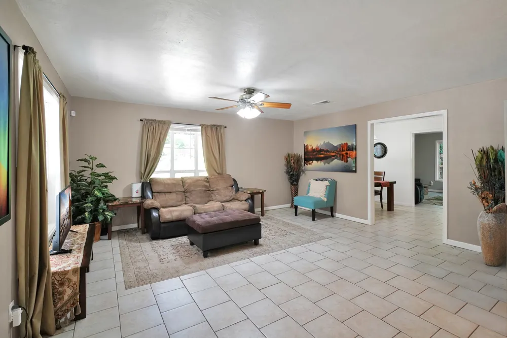 144 Pine Branch Glen Holly Lake Ranch, TX 75765