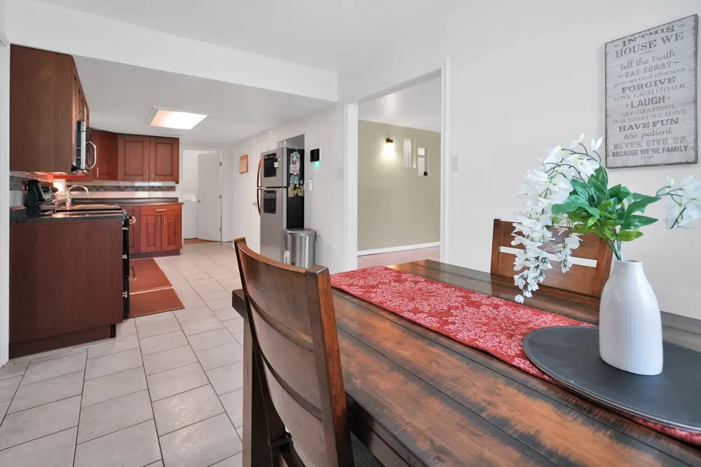 144 Pine Branch Glen Holly Lake Ranch, TX 75765
