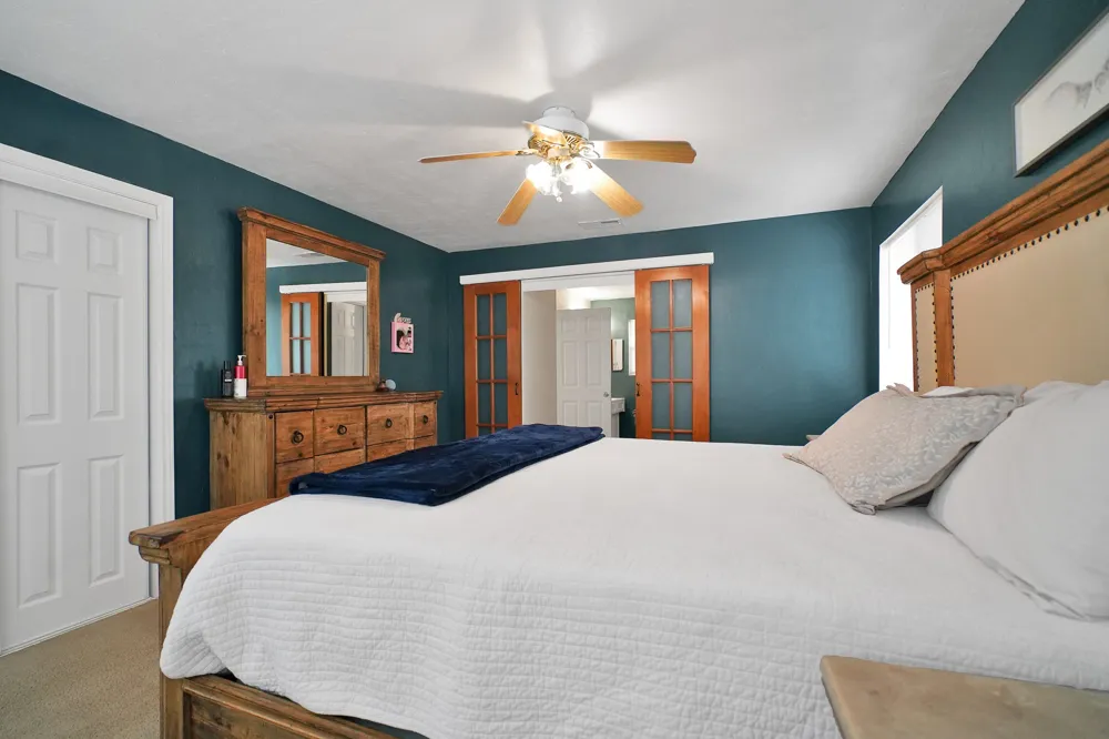 144 Pine Branch Glen Holly Lake Ranch, TX 75765