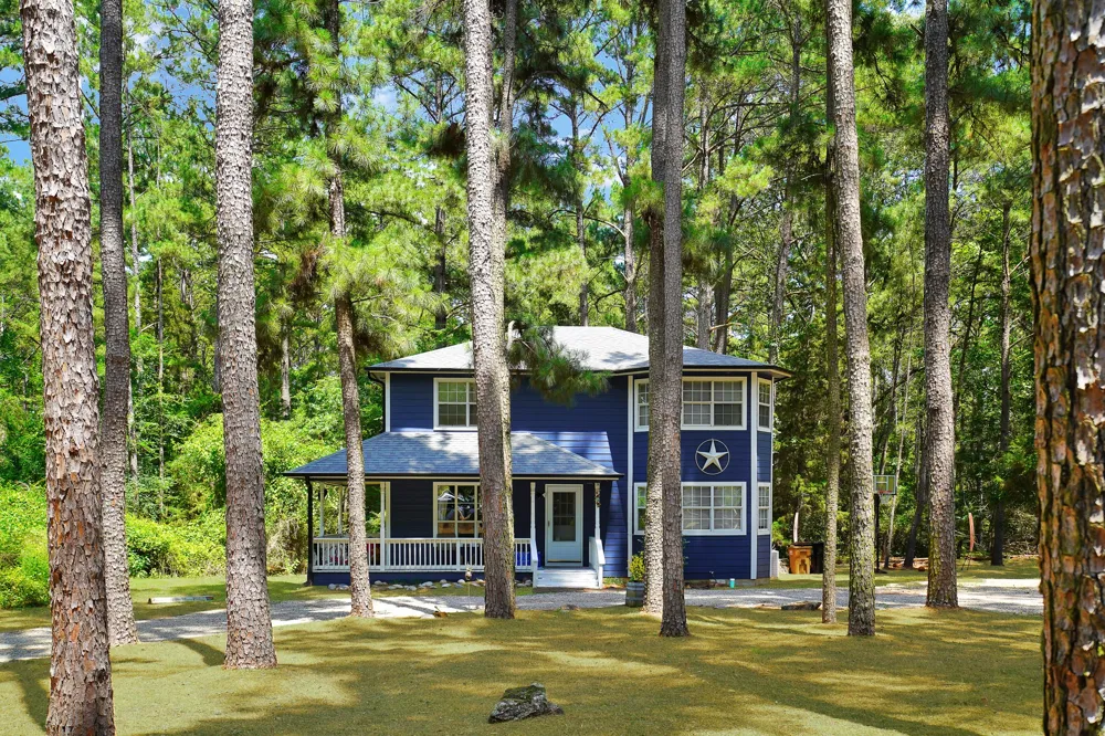 144 Pine Branch Glen Holly Lake Ranch, TX 75765