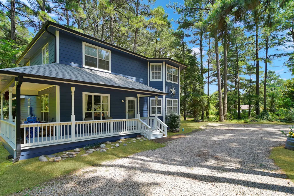 144 Pine Branch Glen Holly Lake Ranch, TX 75765