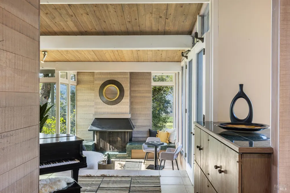 5815 Bennett Valley Road Santa Rosa, CA 95404