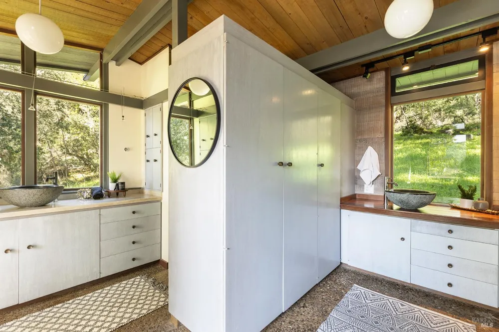 5815 Bennett Valley Road Santa Rosa, CA 95404