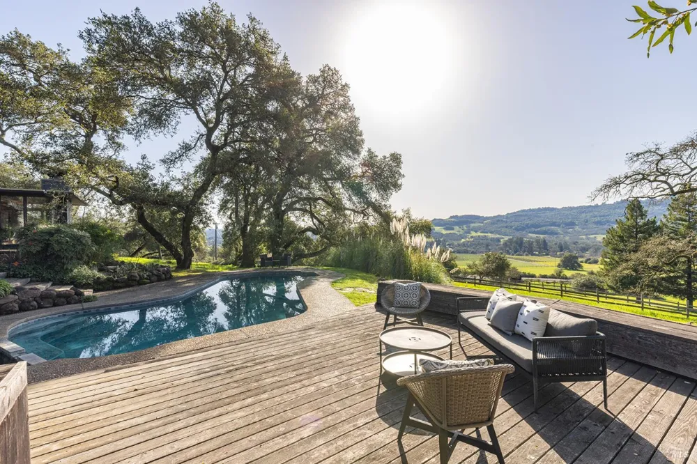 5815 Bennett Valley Road Santa Rosa, CA 95404