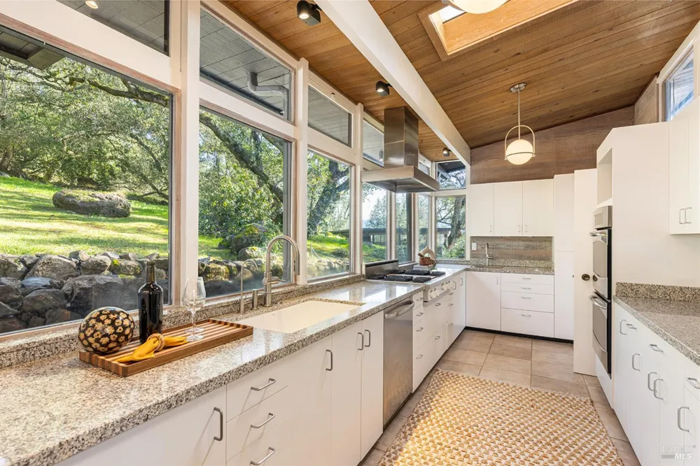 5815 Bennett Valley Road Santa Rosa, CA 95404
