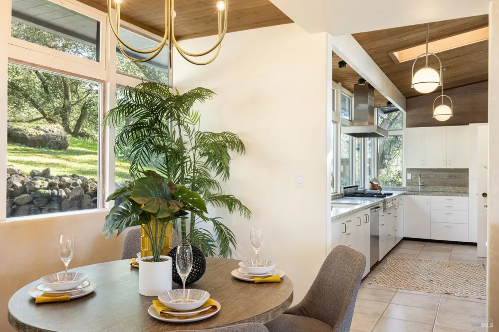 5815 Bennett Valley Road Santa Rosa, CA 95404