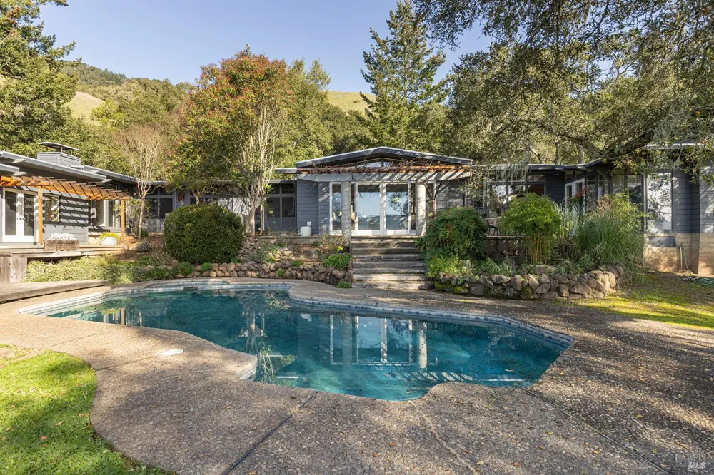 5815 Bennett Valley Road Santa Rosa, CA 95404