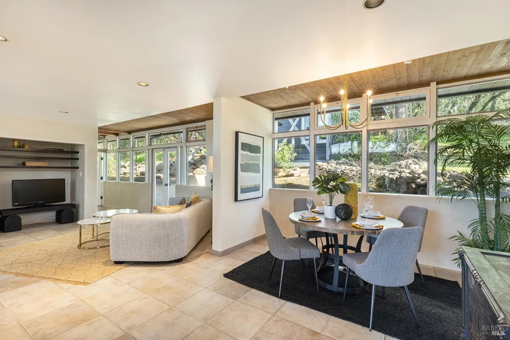 5815 Bennett Valley Road Santa Rosa, CA 95404