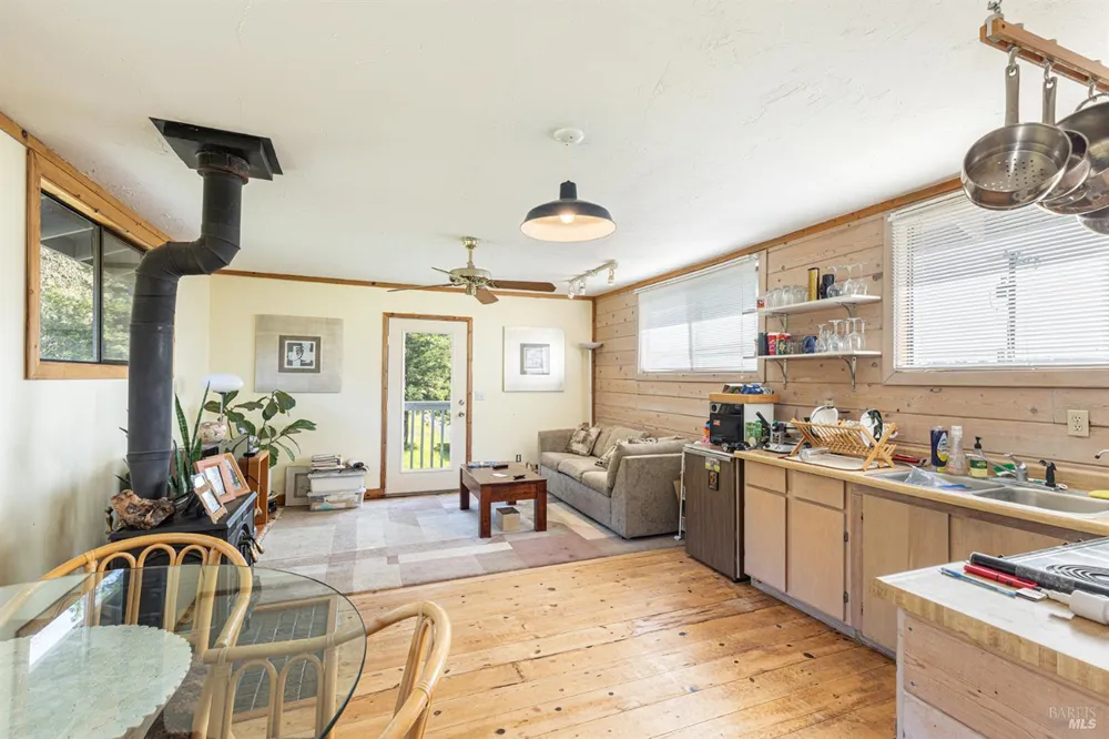 5815 Bennett Valley Road Santa Rosa, CA 95404