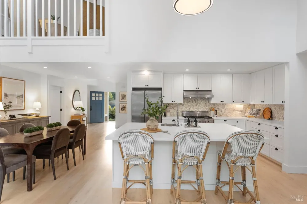 13605 Garric Avenue Glen Ellen, CA 95442