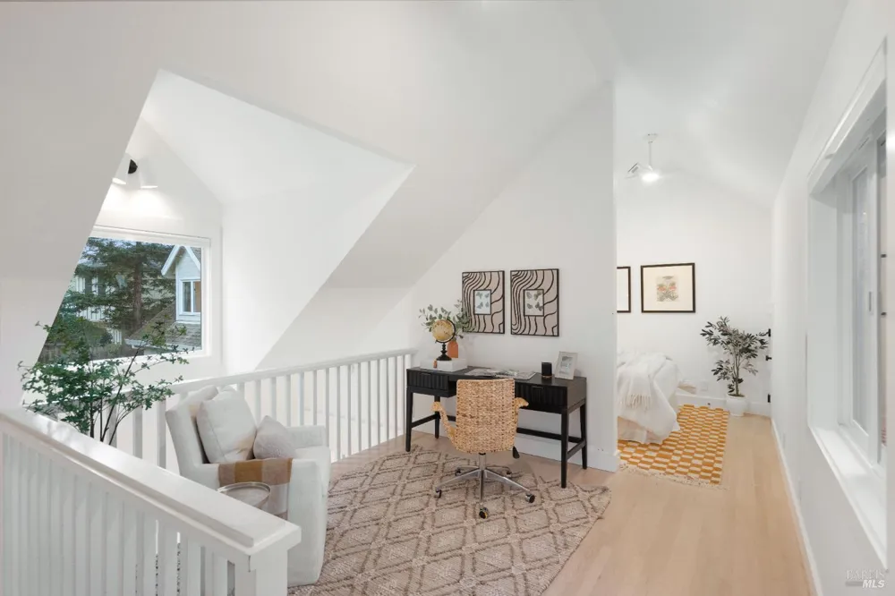 13605 Garric Avenue Glen Ellen, CA 95442