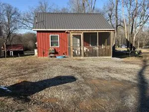 128 County Road 882 Etowah, TN 37331