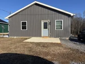 128 County Road 882 Etowah, TN 37331