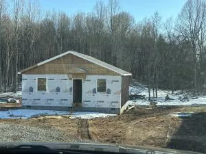 128 County Road 882 Etowah, TN 37331