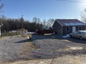 128 County Road 882 Etowah, TN 37331