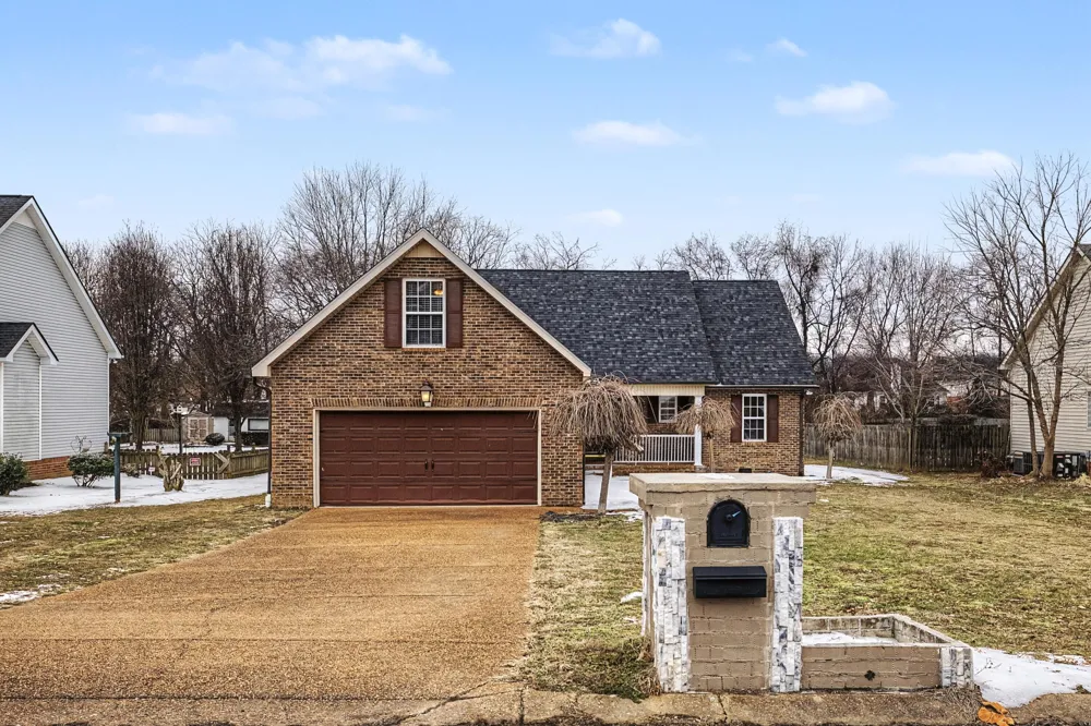 1909 Amacher Drive Spring Hill, TN 37174