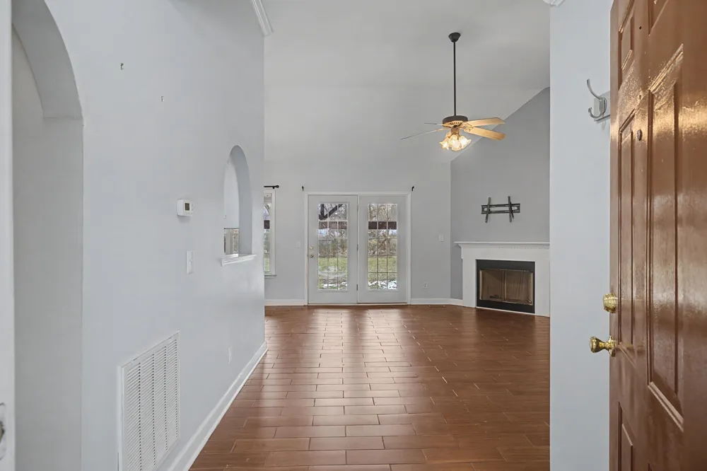 1909 Amacher Drive Spring Hill, TN 37174
