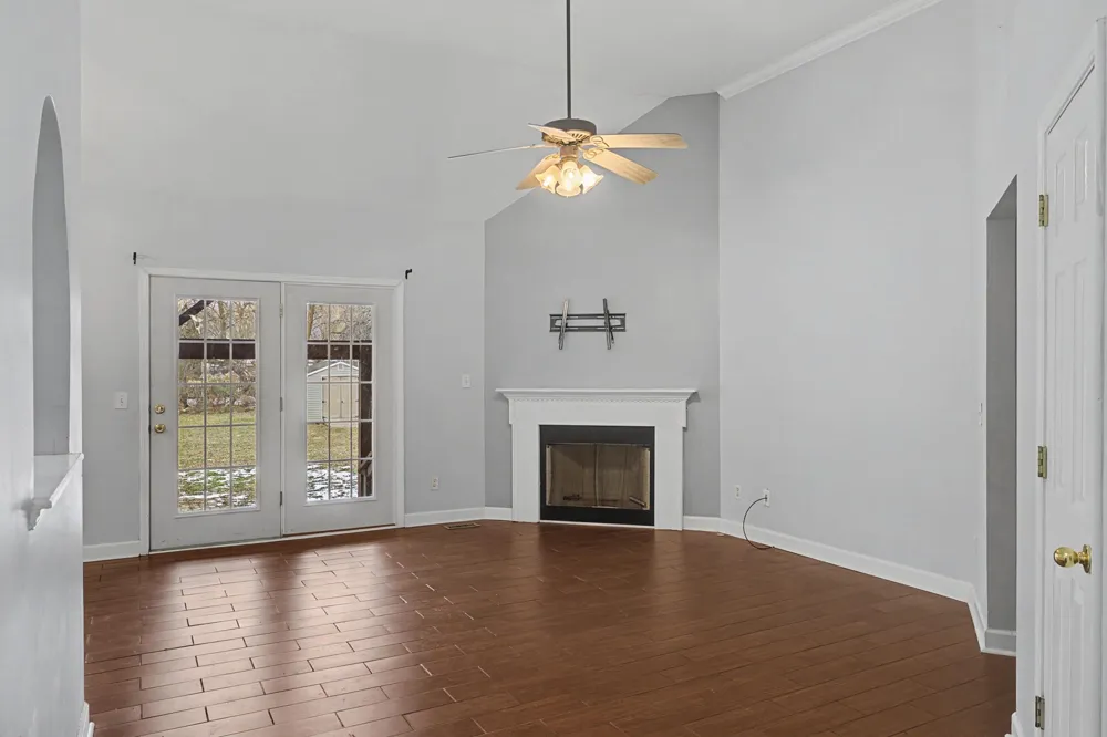 1909 Amacher Drive Spring Hill, TN 37174