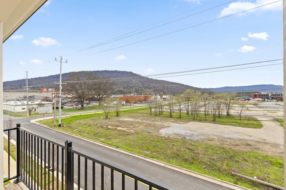 3311 Aberdeen Row Chattanooga, TN 37410