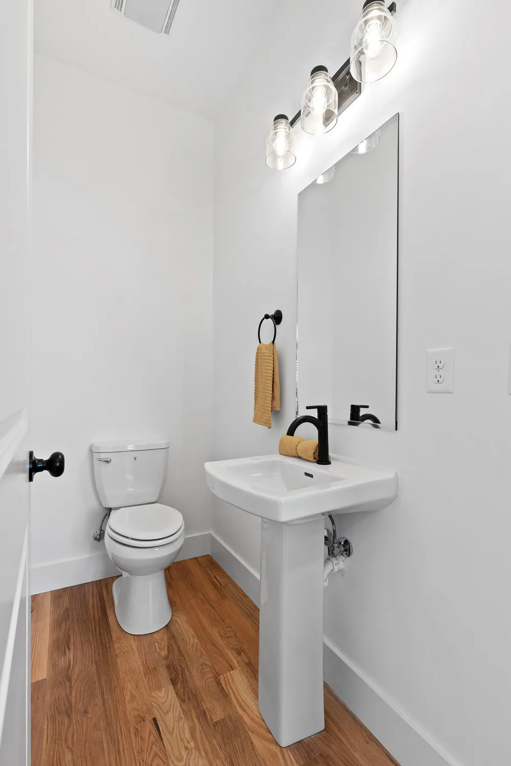 3311 Aberdeen Row Chattanooga, TN 37410