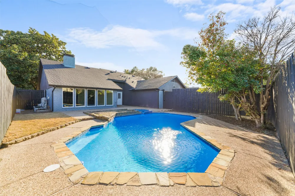6619 Gentle Wind Lane Dallas, TX 75248