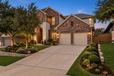 2216 Lookout Knoll Drive