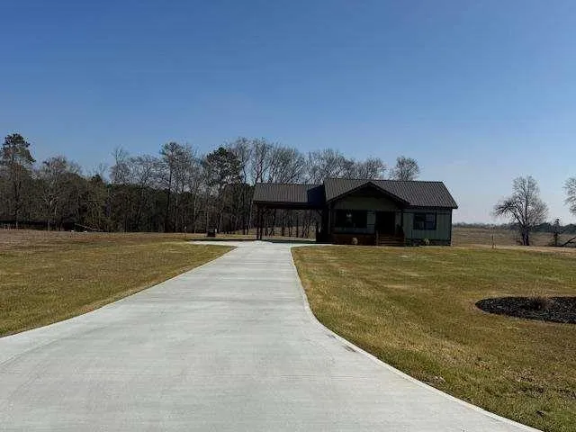 1825 County Rd 40 Centre, AL 35960