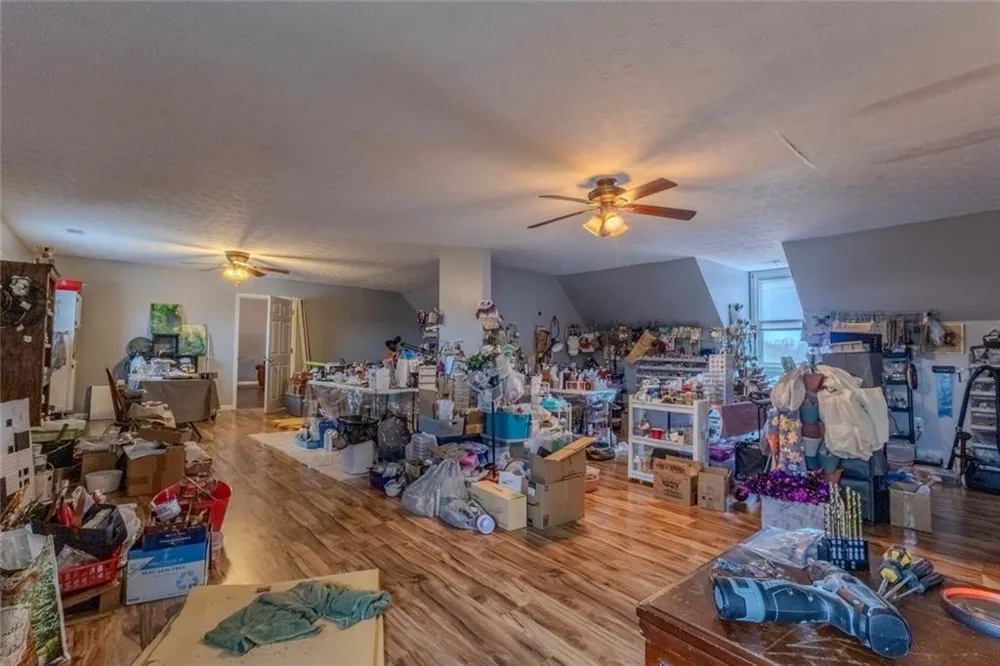 160 HWY 320 Carnesville, GA 30521