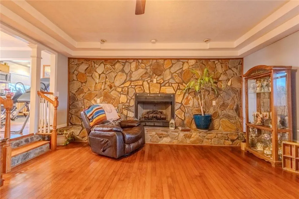 160 HWY 320 Carnesville, GA 30521